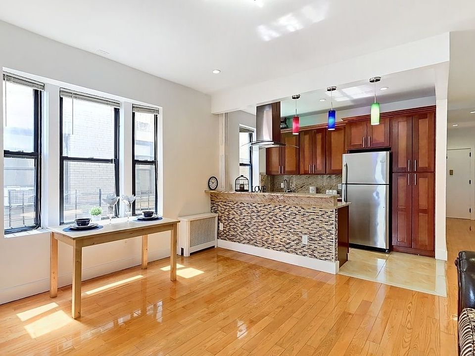 1st image of 160 Wadsworth Ave APT 506
