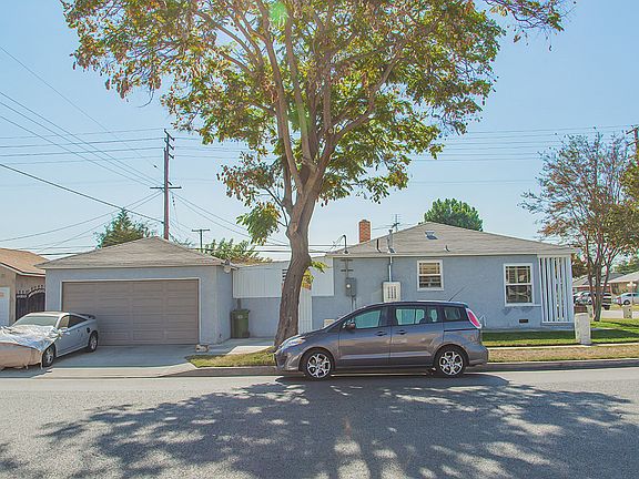 3rd image of 11202 Crossdale Ave