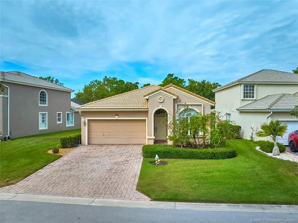 3965 NW Deer Oak Dr, Jensen Beach, FL 34957
