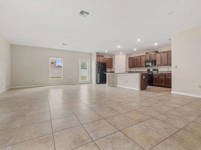 7407 Rosy Periwinkle Ct — Photo 5