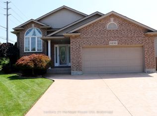 8292 Feren Dr S, Niagara Falls, ON L2H3M9