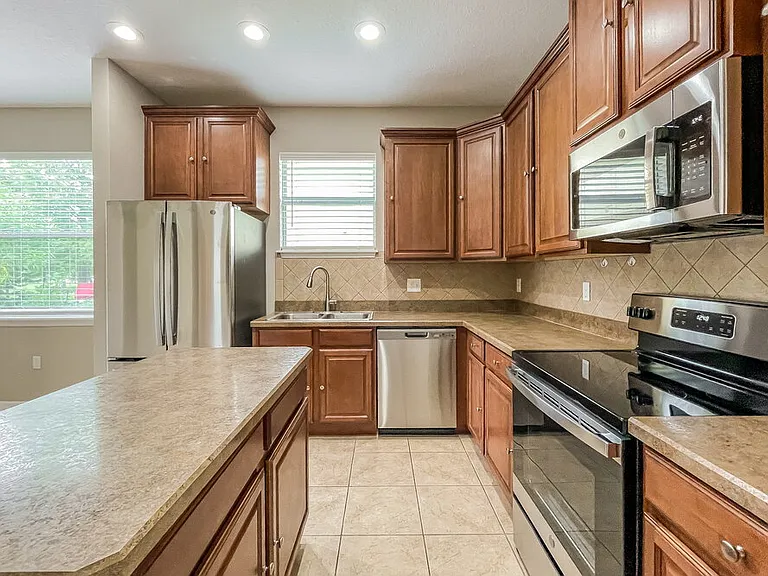 12159 Colony Lakes Blvd — Photo 8