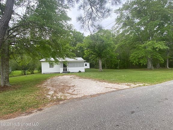 2nd image of 6013 Elder Ferry Rd