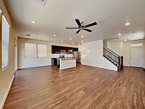 5th image of 1510 Garden Swing Ave
