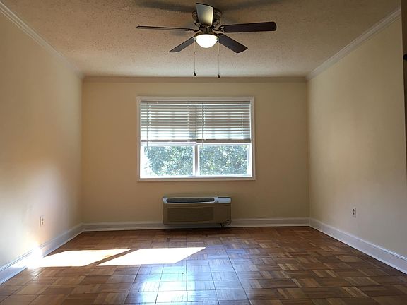 2nd image of 1610 W Abingdon Dr APT 202