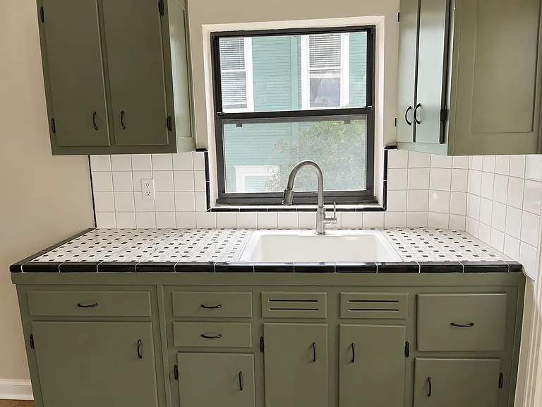 2137 Park St #2 — Photo 2