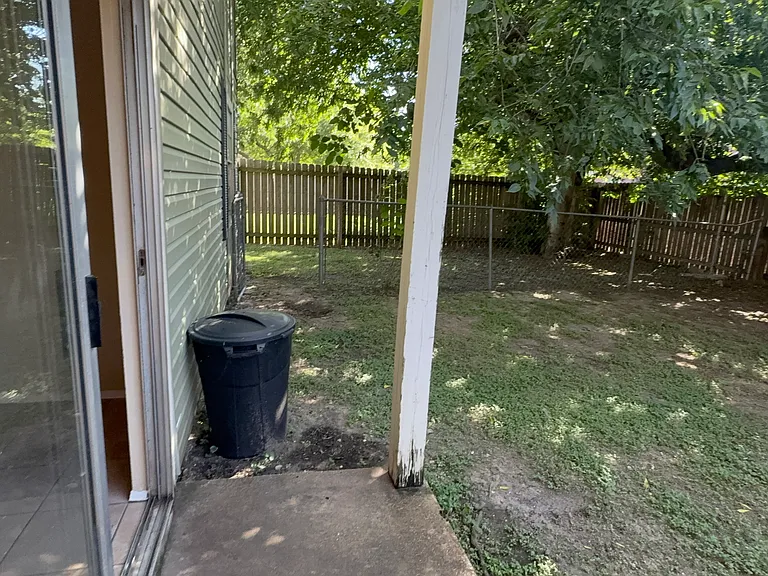 315 Manuel Dr #A — Photo 27