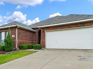 809 Lone Pine Dr, Little Elm, TX 75068