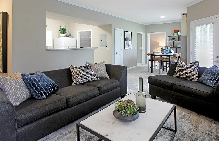 Breckenridge Apartments — Photo 26