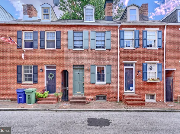 39 E Hamburg St, Baltimore, MD 21230