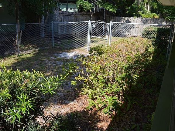 3rd image of 2266 Barbara Dr