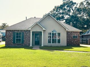 14371 Whispering Oaks Dr, Gonzales, LA 70737