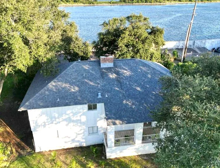 5000 Lakeside Dr #A — Photo 8