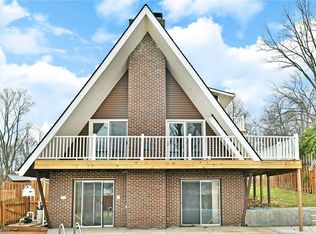 6725 Lakeview Dr, Hanoverton, OH 44423