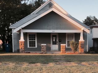 604 Elm St, Pawnee, OK 74058