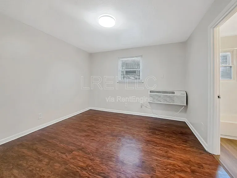 4311 Norbrook Dr #7 — Photo 5