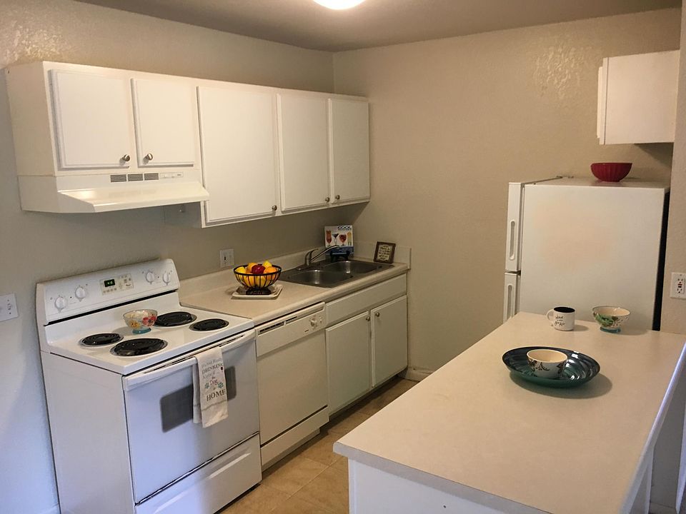 1st image of 1715 Nemoke Trl APT 3