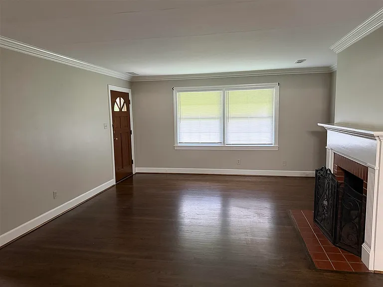 701 Magnolia St — Photo 6