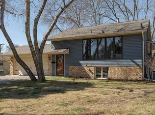 627 Elton Hills Dr NW, Rochester, MN 55901