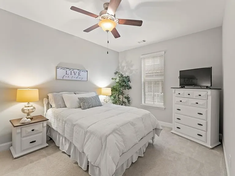 Large second bedroom