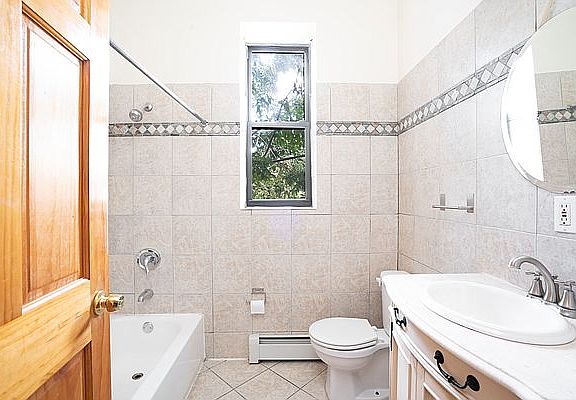 4th image of 91 W 119th St APT 8
