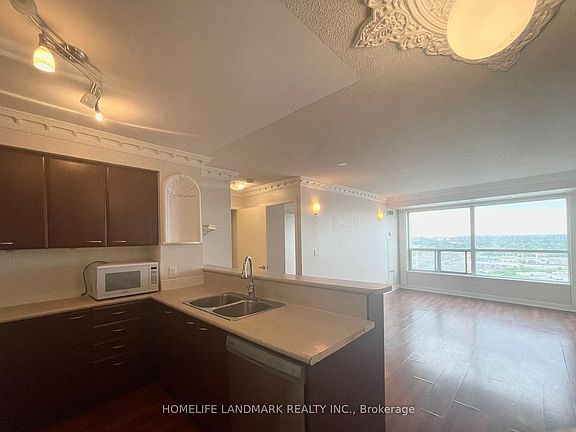 4th image of 38 Lee Centre Dr #2609