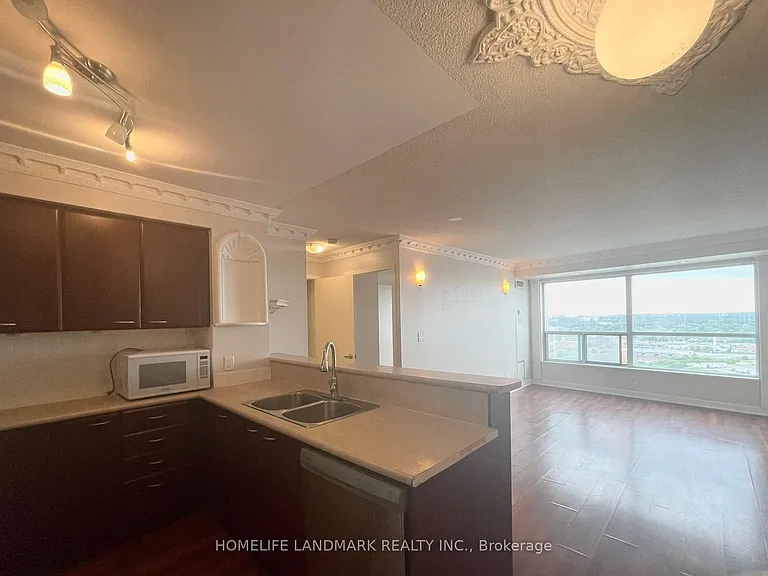 38 Lee Centre Dr #2609 — Photo 4