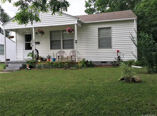 607 Moreland Rd, Okmulgee, OK 74447