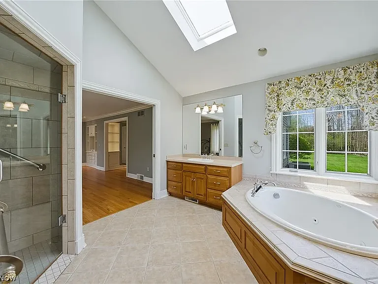 32245 Burlwood Dr — Photo 7