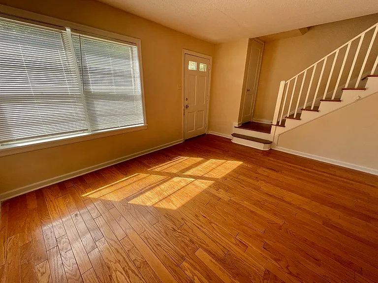 1663 Valley Ave — Photo 19