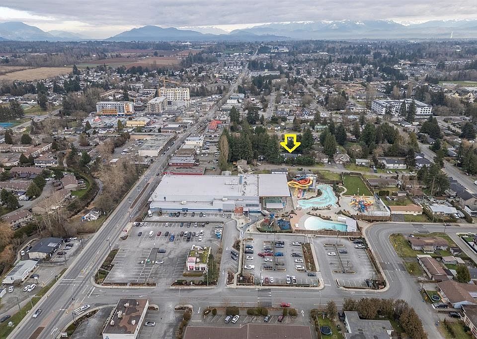 1st image of 2994 270b St