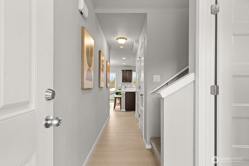 4th image of 4466 74th Drive NE