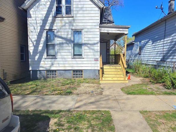 1639 South 7th STREET, Milwaukee, WI 53204