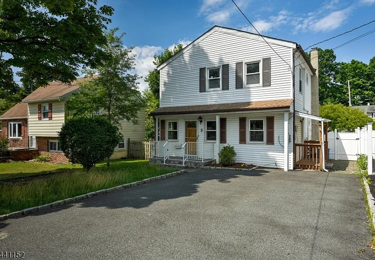 5 Reaville Ct — Photo 1