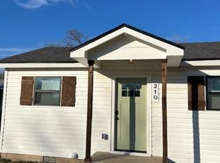 210 SW Caddo St, Minco, OK 73059