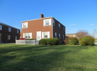 1858 Kentwell Rd, Upper Arlington, OH 43221