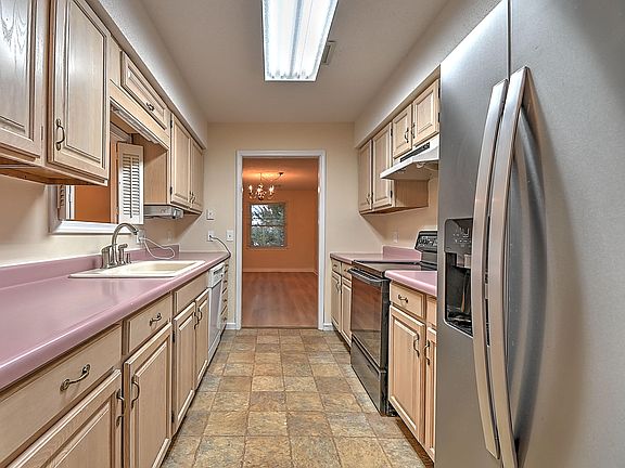 5th image of 1905 Knob Creek Rd APT 6