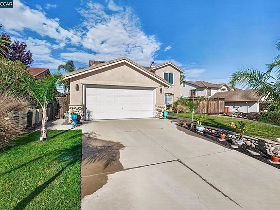 3rd image of 5228 Cedar Ridge Way