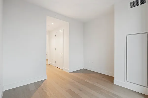 Rented by Living New York | media 63