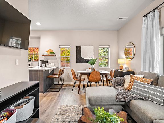 4th image of 4897 W Escalante Dr