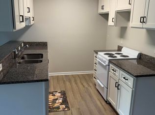 3049 Huntleigh Dr, Raleigh, NC 27604