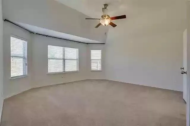 1412 Rose Bud Ct — Photo 11