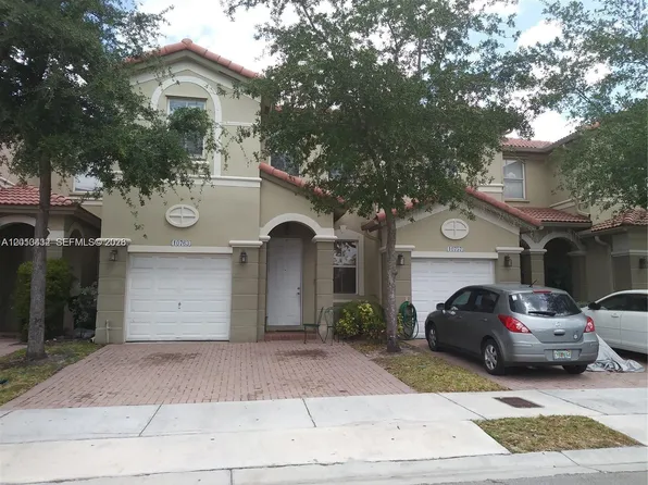 10763 NW 81st Ln, Doral, FL 33178