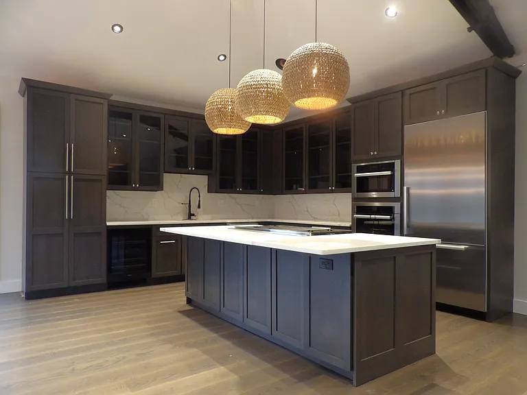 131 Montgomery St — Photo 5