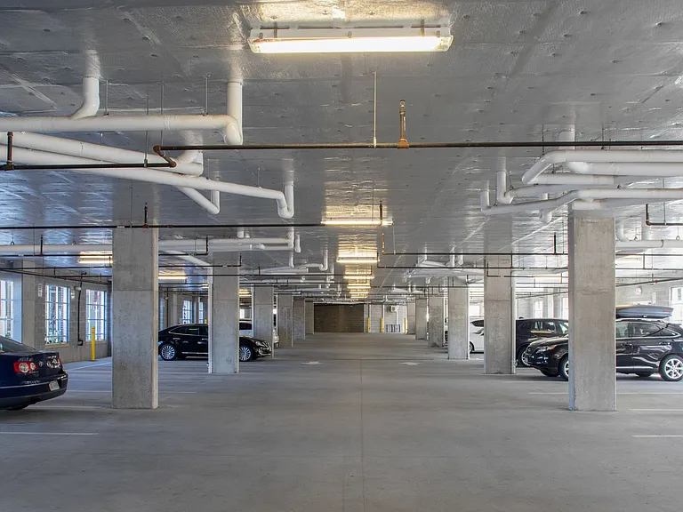 Harbor Vista at Crawford Street — Photo 13