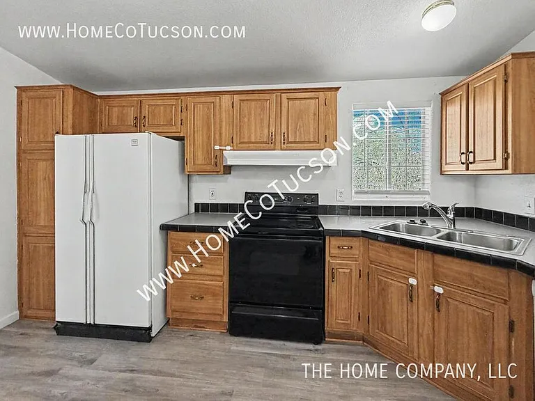 6491 E Camino Del Toro #T — Photo 11