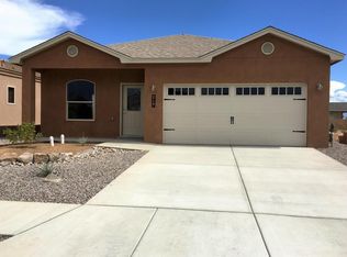 719 Firewheel Loop SW, Los Lunas, NM 87031