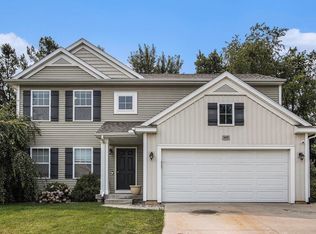 2425 Sagebrush St, Kalamazoo, MI 49006