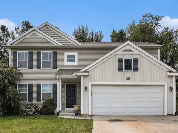 2425 Sagebrush St, Kalamazoo, MI 49006