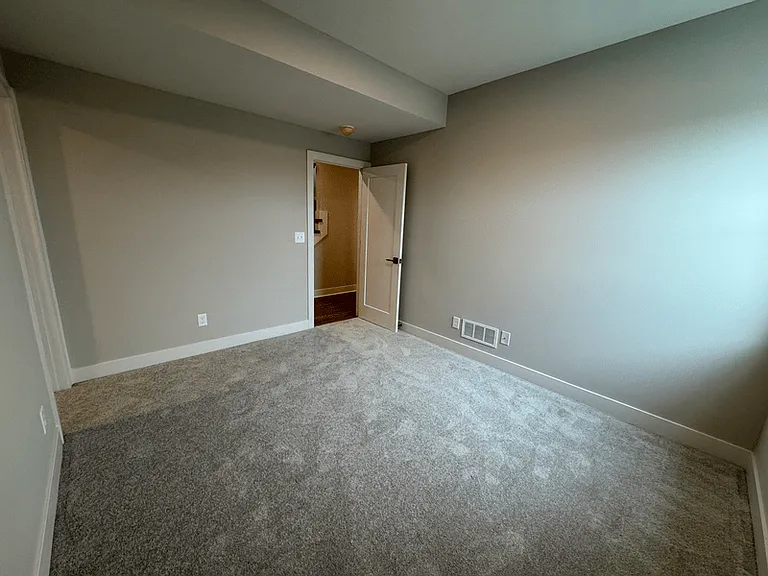 1414 SW Winthrop Dr — Photo 27